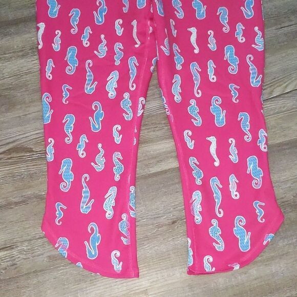 Crown & Ivy pink blue seahorse leggings - Picture 2 of 6